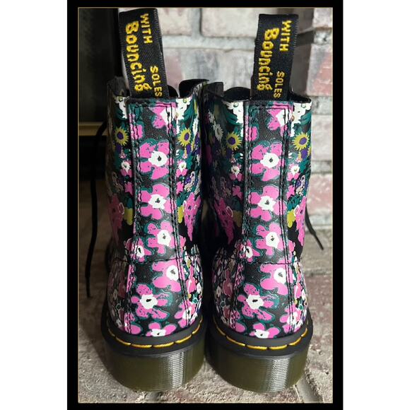 Dr. Martens 1460 Pascal Floral Vintage Leather Boots Sz 8US 39EU UK6 NIB - Picture 4 of 6